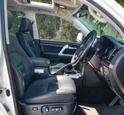 2020 Toyota Landcruiser VX