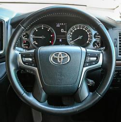 2020 Toyota Landcruiser VX