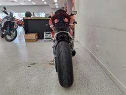 2025 DUCATI PANIGALE V2 Red