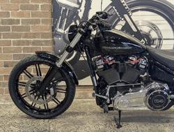 2017 Harley-Davidson Breakout 114 (FXBRS) Softail Black