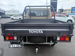 2025 Toyota Landcruiser GXL