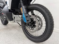 2025 CFMOTO 2025 Cf Moto 800CC 800MT-X Zephyr Blue