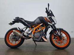 KTM 390 Duke