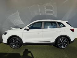 2025 MG ZS Essence Turbo