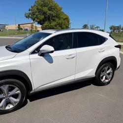 2015 Lexus NX 200t Sports Luxury