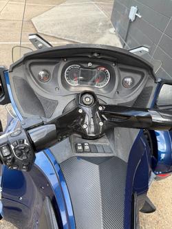2011 BRP SPYDER RT SM5