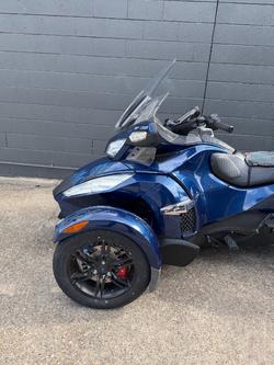 2011 BRP SPYDER RT SM5