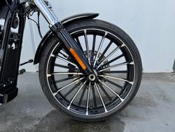 2025 Harley-davidson FXBR BREAKOUT (117) Vivid Black