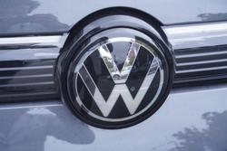 2025 Volkswagen Tiguan 195TSI R-Line