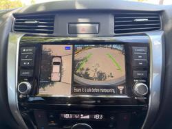 2025 Nissan Navara ST-X