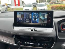 2025 Nissan X-TRAIL TI-L E-POWER