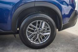 2025 Nissan X-TRAIL ST