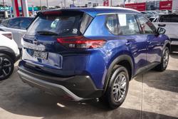 2025 Nissan X-TRAIL ST