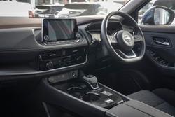 2025 Nissan X-TRAIL ST