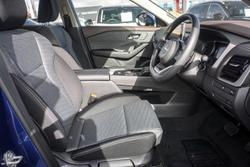 2025 Nissan X-TRAIL ST