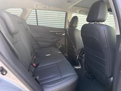 2025 Subaru Outback AWD Touring 6GEN MY25 AWD Ice Silver