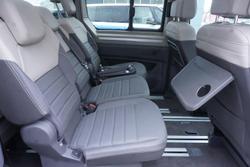 2025 Volkswagen Multivan TDI360 Life