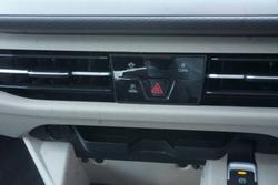 2025 Volkswagen Multivan TDI360 Life