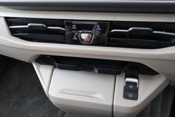 2025 Volkswagen Multivan TDI360 Life