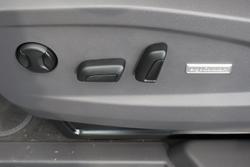 2025 Volkswagen Multivan TDI360 Life