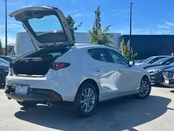 2025 Mazda 3 G20 Pure