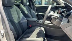 2025 Peugeot 308 GT Hybrid