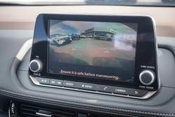 2025 Nissan X-TRAIL ST