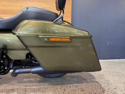 2017 Harley-davidson FLHRXS ROAD KING SPECIAL Beige