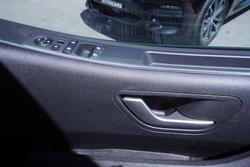 2023 Hyundai STARIA LOAD