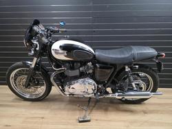 2010 TRIUMPH BONNEVILLE T100 White