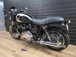 2010 TRIUMPH BONNEVILLE T100 White