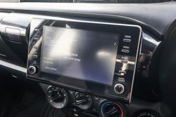 2021 Toyota Hilux SR