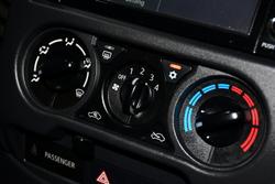 2022 Mitsubishi Triton GLX