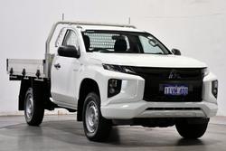 2022 Mitsubishi Triton GLX
