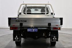 2022 Mitsubishi Triton GLX