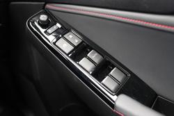 2025 Isuzu MU-X X-TERRAIN