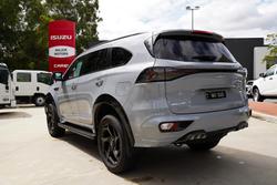 2025 Isuzu MU-X X-TERRAIN