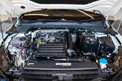 2024 Volkswagen Golf 110TSI R-Line