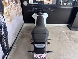 2024 HUSQVARNA VITPILEN 401 WHITE