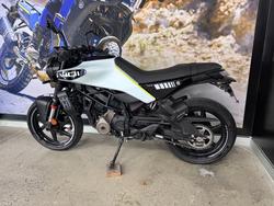 2024 HUSQVARNA VITPILEN 401 WHITE