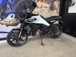 2024 HUSQVARNA VITPILEN 401 WHITE