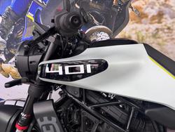 2024 HUSQVARNA VITPILEN 401 WHITE