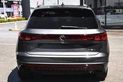 2025 Volkswagen Touareg R