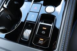 2025 Volkswagen Touareg R