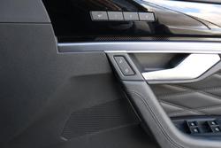 2025 Volkswagen Touareg R
