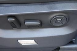 2025 Volkswagen Touareg R