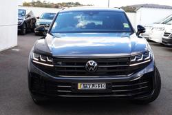 2025 Volkswagen Touareg R