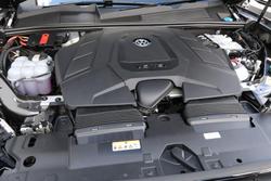 2025 Volkswagen Touareg R