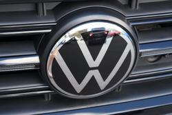 2025 Volkswagen Touareg R