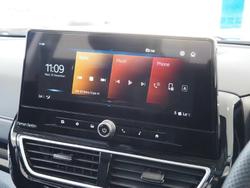 2025 Mahindra XUV3XO AX7L